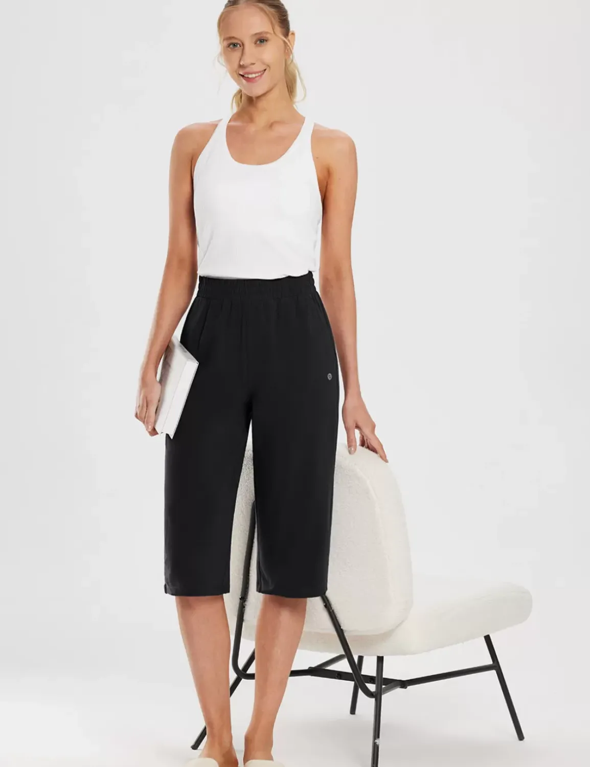 Baleaf Evergreen 15" Cotton Drawstring Sweatpants^Women Knee-Length