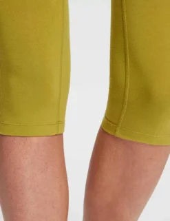 Baleaf Evergreen Cotton Pocketed Capris^Women Capris