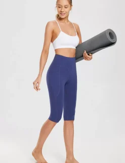 Baleaf Evergreen Knee-Length Pocketed Capris^Women Shorts & Underwear