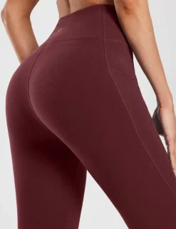 Baleaf Evergreen Knee-Length Pocketed Capris^Women Shorts & Underwear