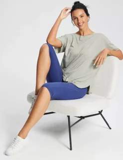 Baleaf Evergreen Knee-Length Pocketed Capris^Women Shorts & Underwear