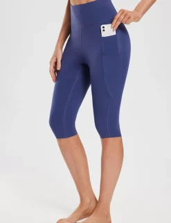 Baleaf Evergreen Knee-Length Pocketed Capris^Women Shorts & Underwear