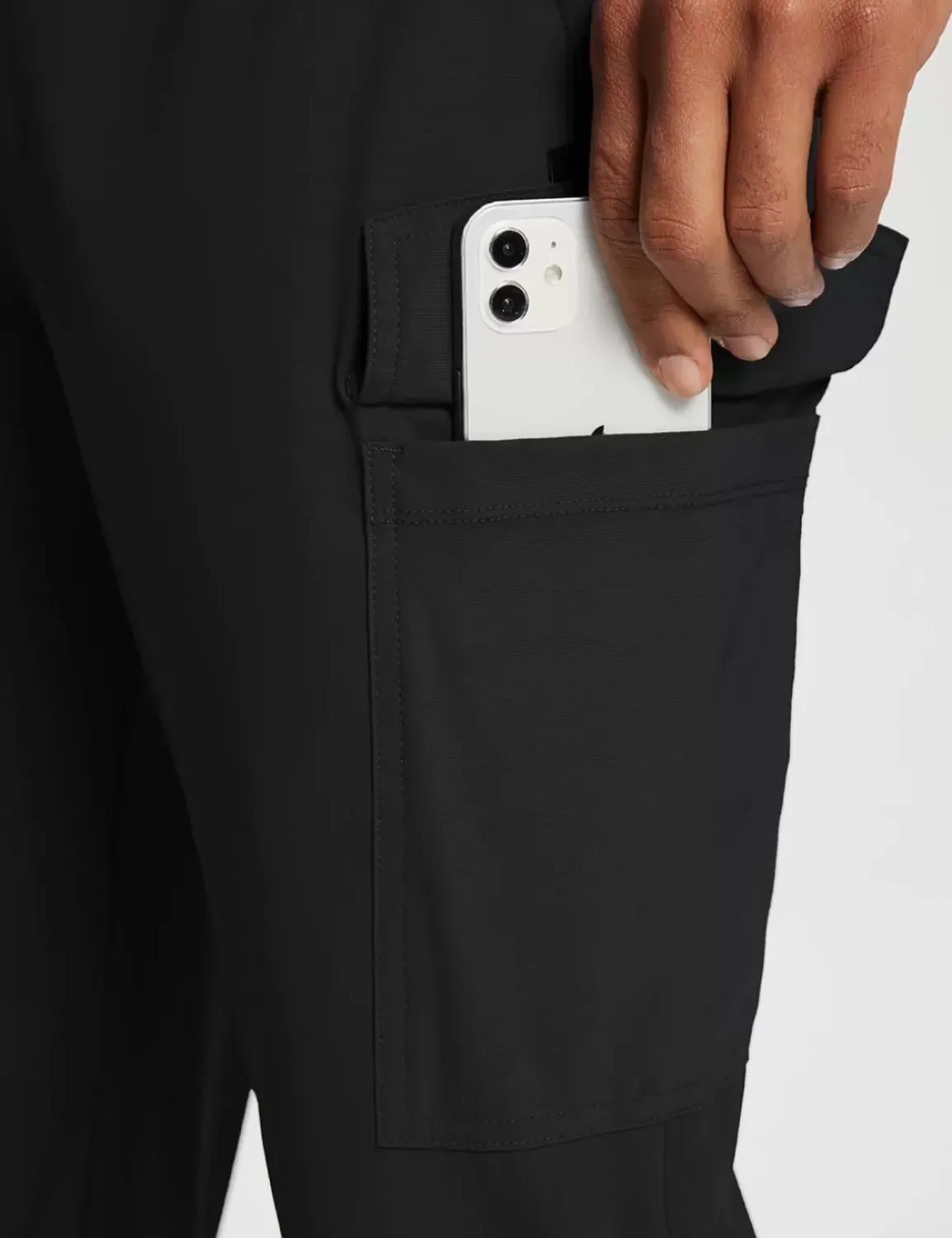 Baleaf Flyleaf Cargo Pocketed Joggers^Men Joggers & Sweatpants