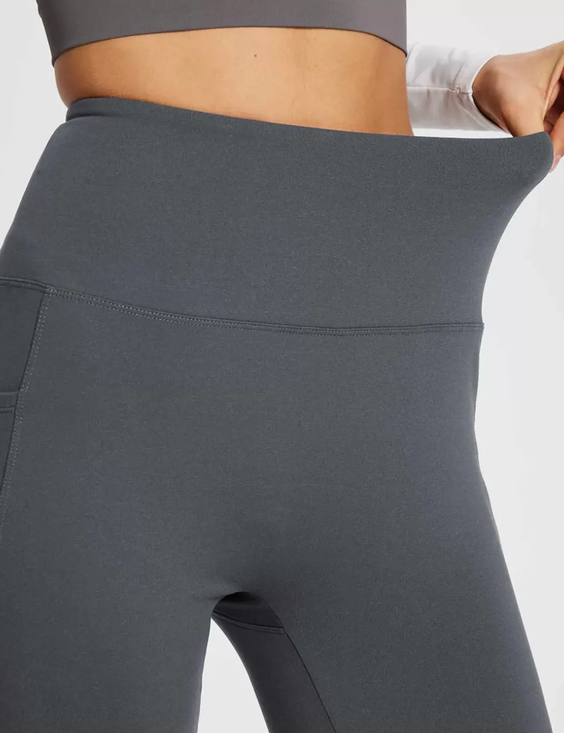Baleaf Laureate High-Rise Pocketed Flared Pants^Women Joggers & (Sweat) Pants