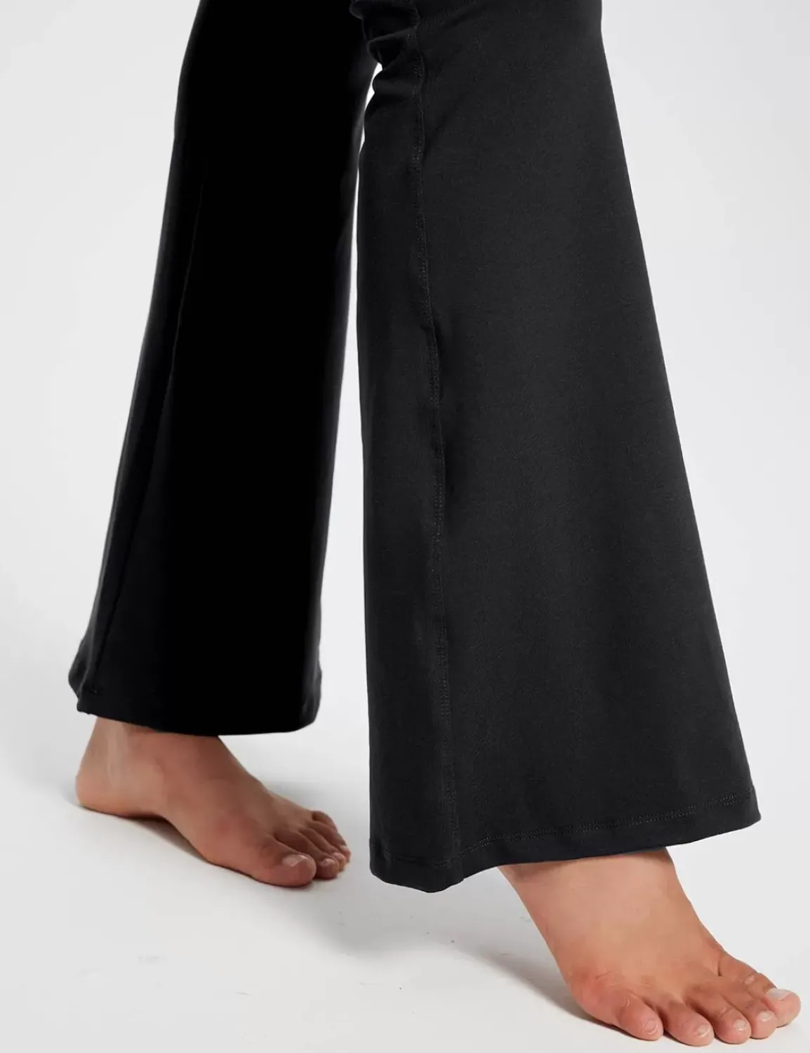 Baleaf Laureate High-Rise Pocketed Flared Pants^Women Joggers & (Sweat) Pants