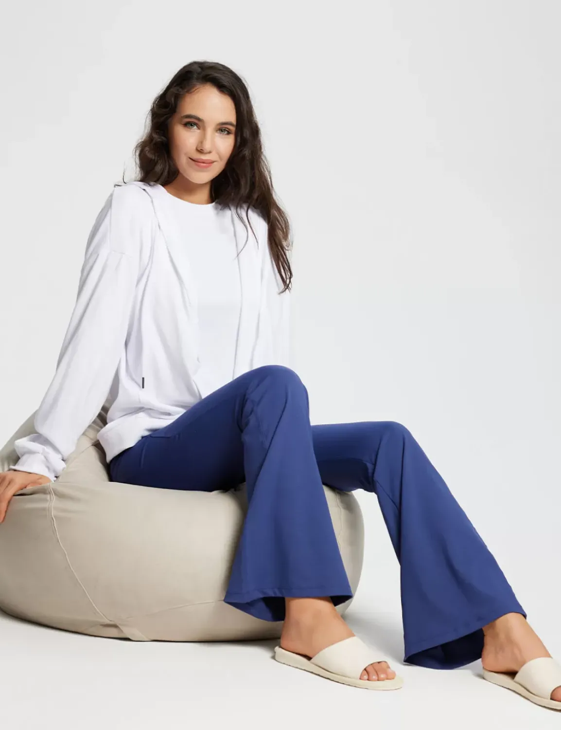 Baleaf Laureate High-Rise Pocketed Flared Pants^Women Joggers & (Sweat) Pants