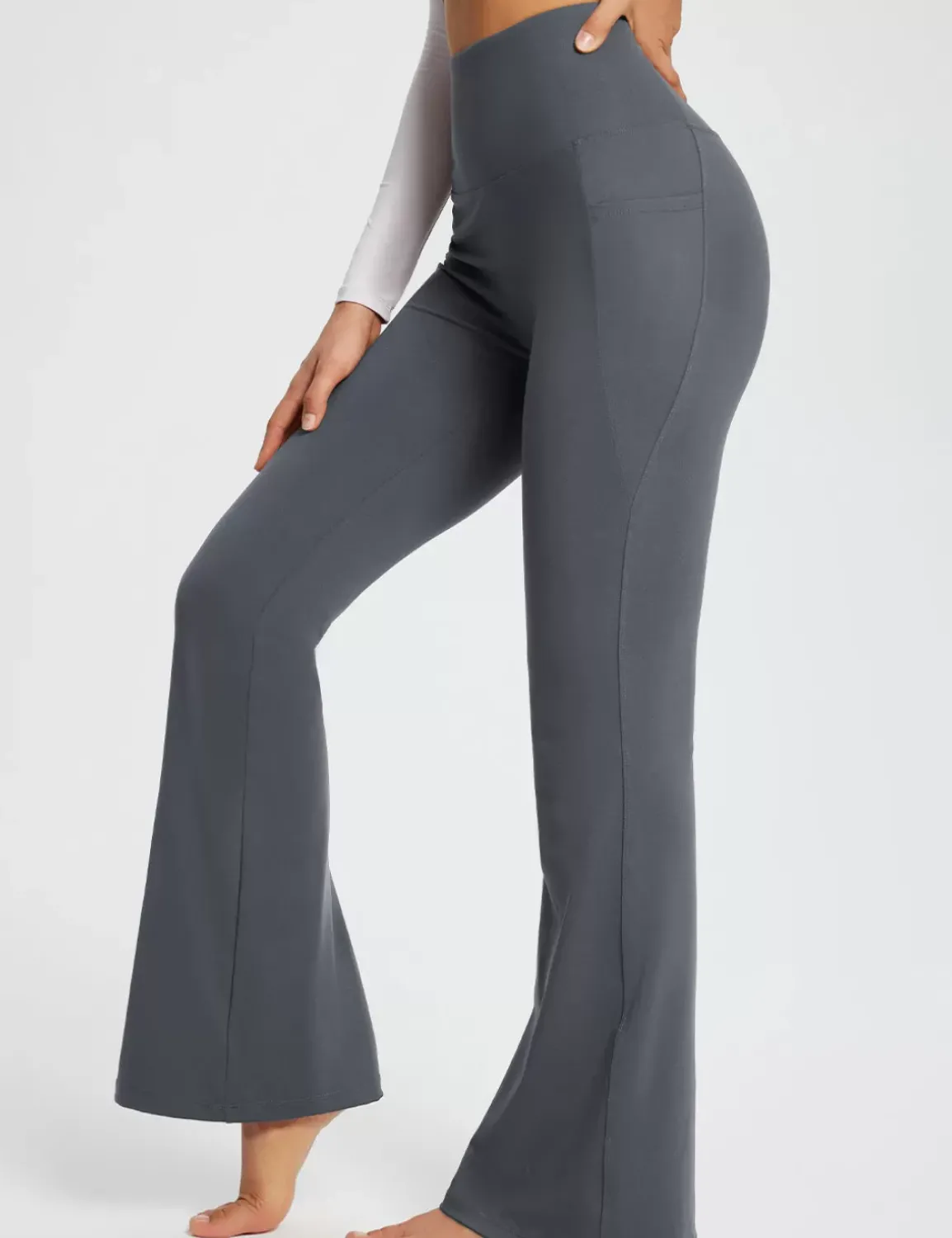 Baleaf Laureate High-Rise Pocketed Flared Pants^Women Joggers & (Sweat) Pants